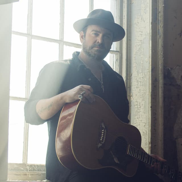 Lee Brice with Ashley Cooke and Lewis Brice