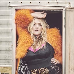 Elle King suites and premium seating