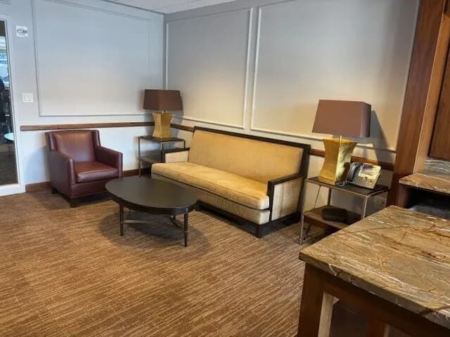 Suite 5-03 verified photo