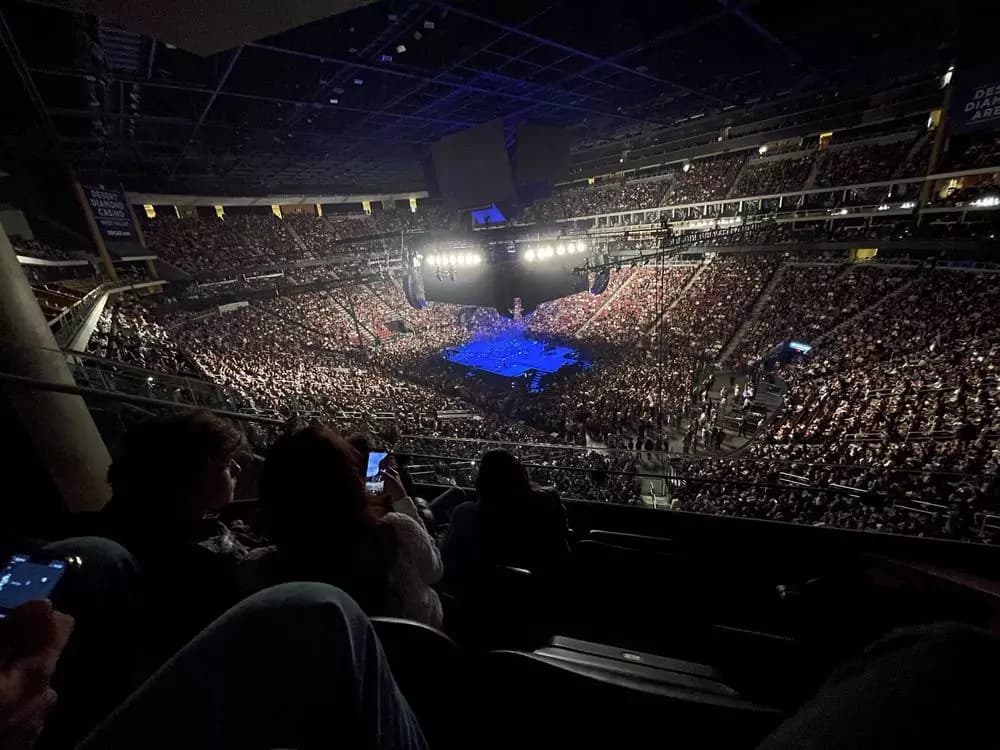 Suite 1135 representative photo