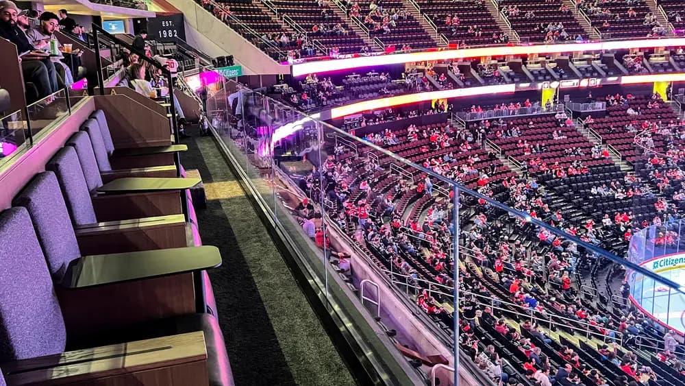 Pier Club 38, Row A representative photo