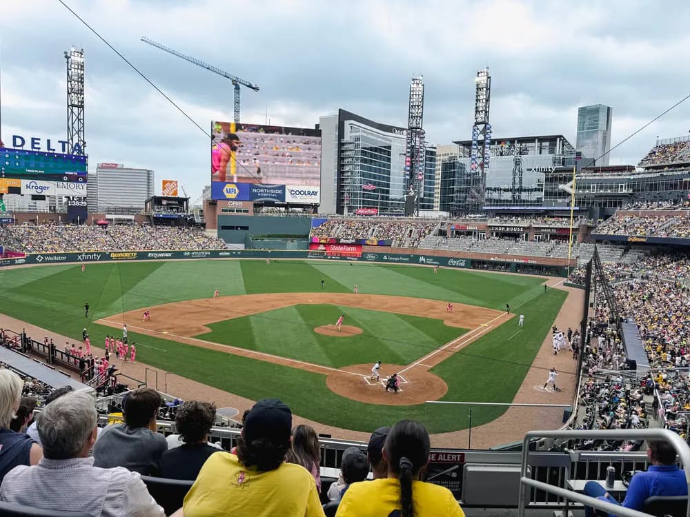 Xfinity Club 229, Row 1 representative photo