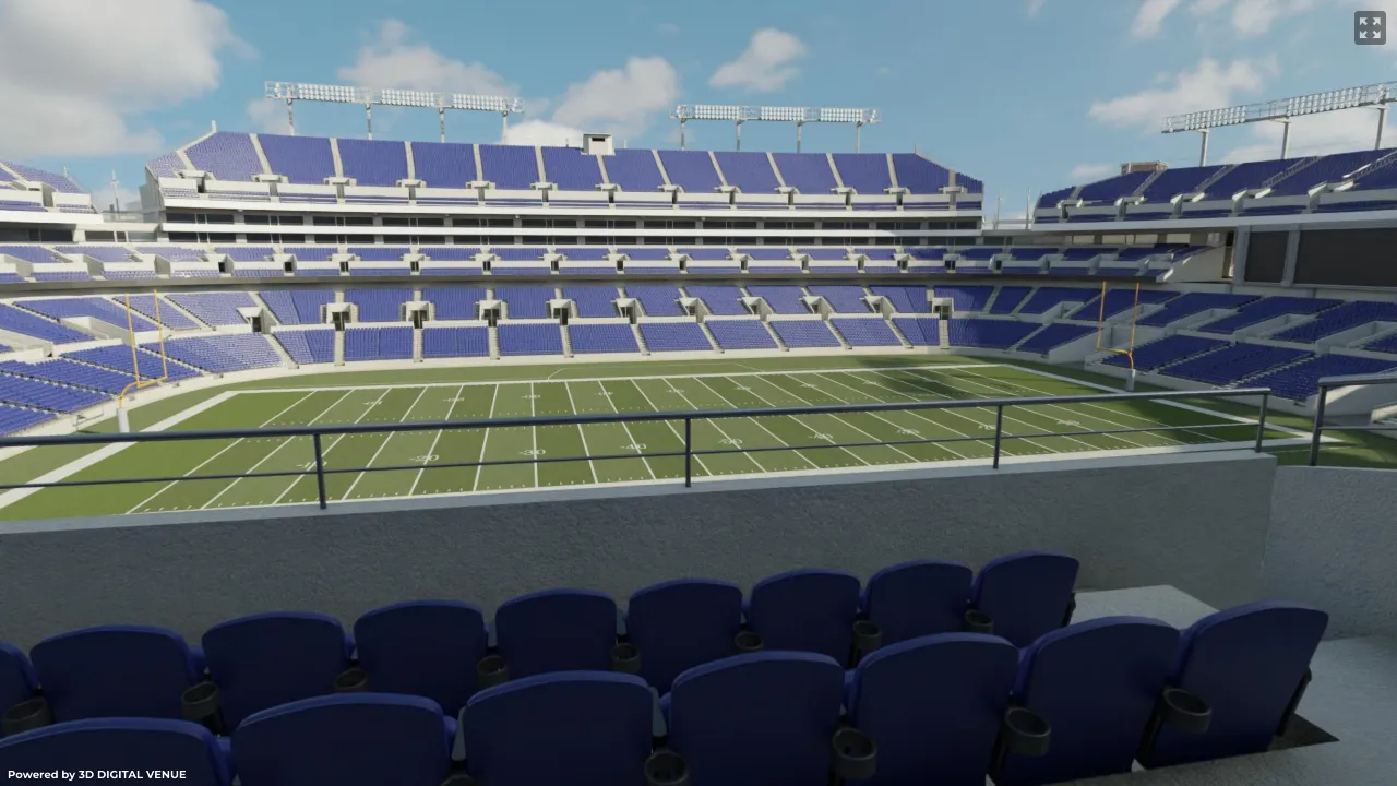 Club Level 228, Row 7