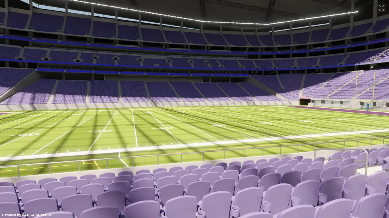 Delta 360 Club F4, Row 9